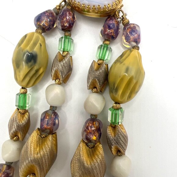 Vtg 16" Necklace Chunky 2 Strand Beaded mix media Giving Multiple Shapes Colors - Picture 3 of 14